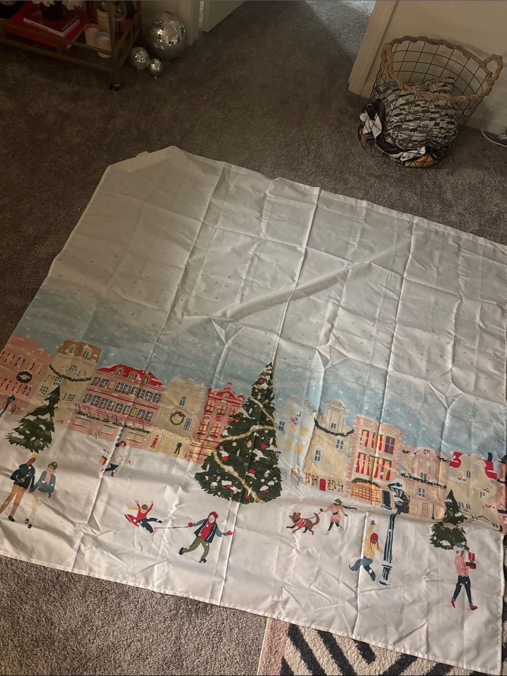 Christmas shower curtain - White with Green and Multicolor Scene